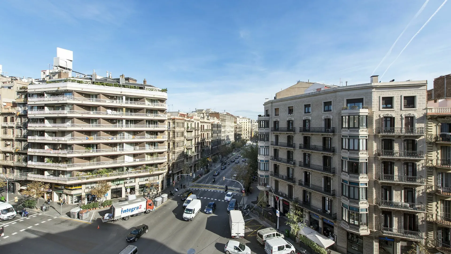 Apartment Sibs Bcn- Balmes- Romantic Citycentre Beautiful Barcelona Spain